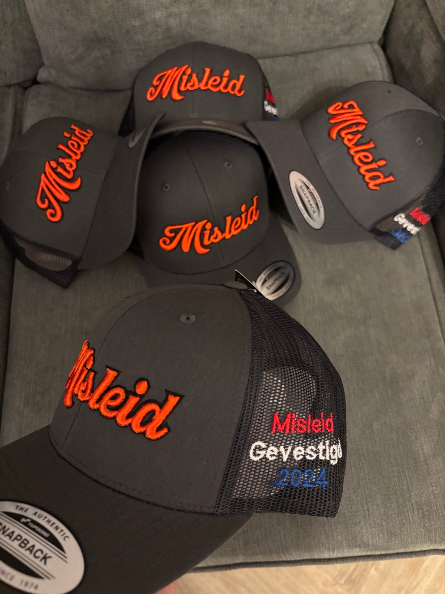 Misleid Dutch cap